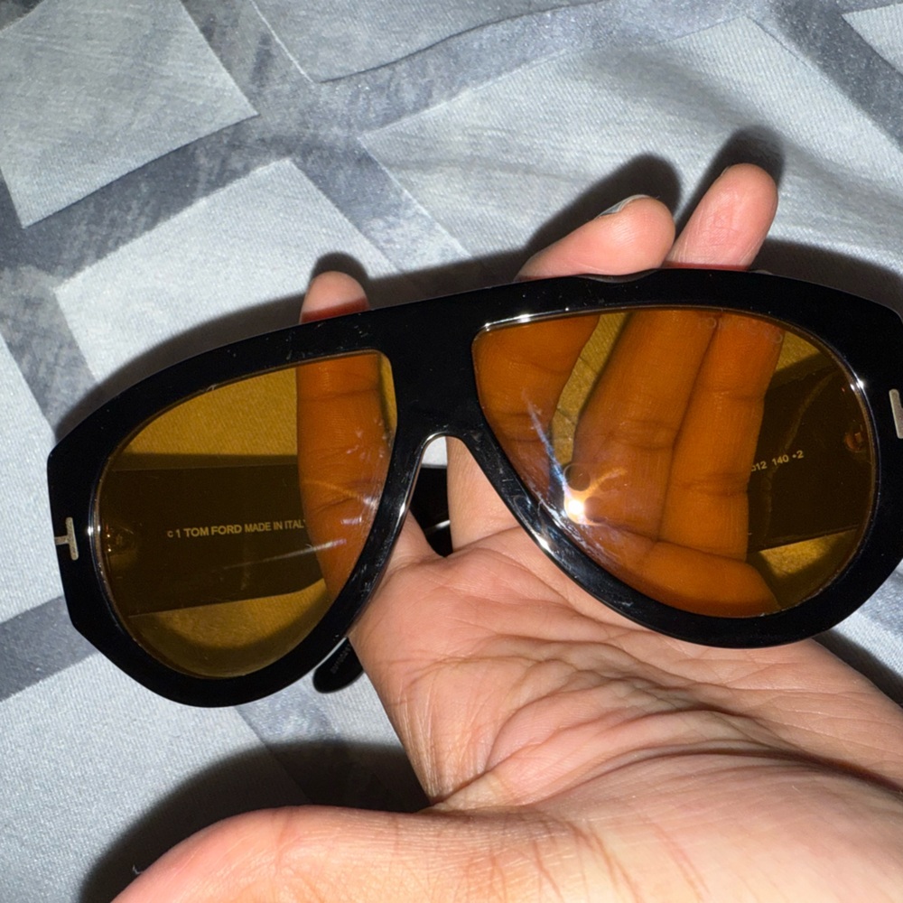 Tom Ford Black Frame Sunglasses with Amber Lenses - Picture 6 of 9